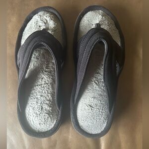 Ladies bedroom shoes